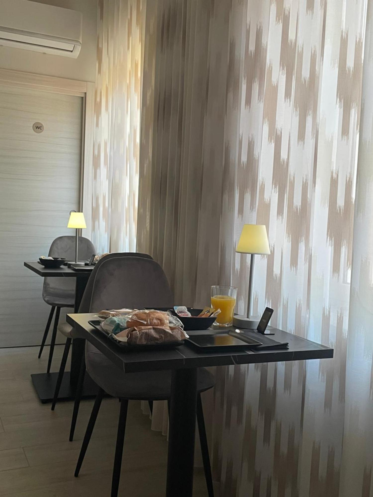 Ro&Ro Napoli Luxury Rooms Eksteriør billede